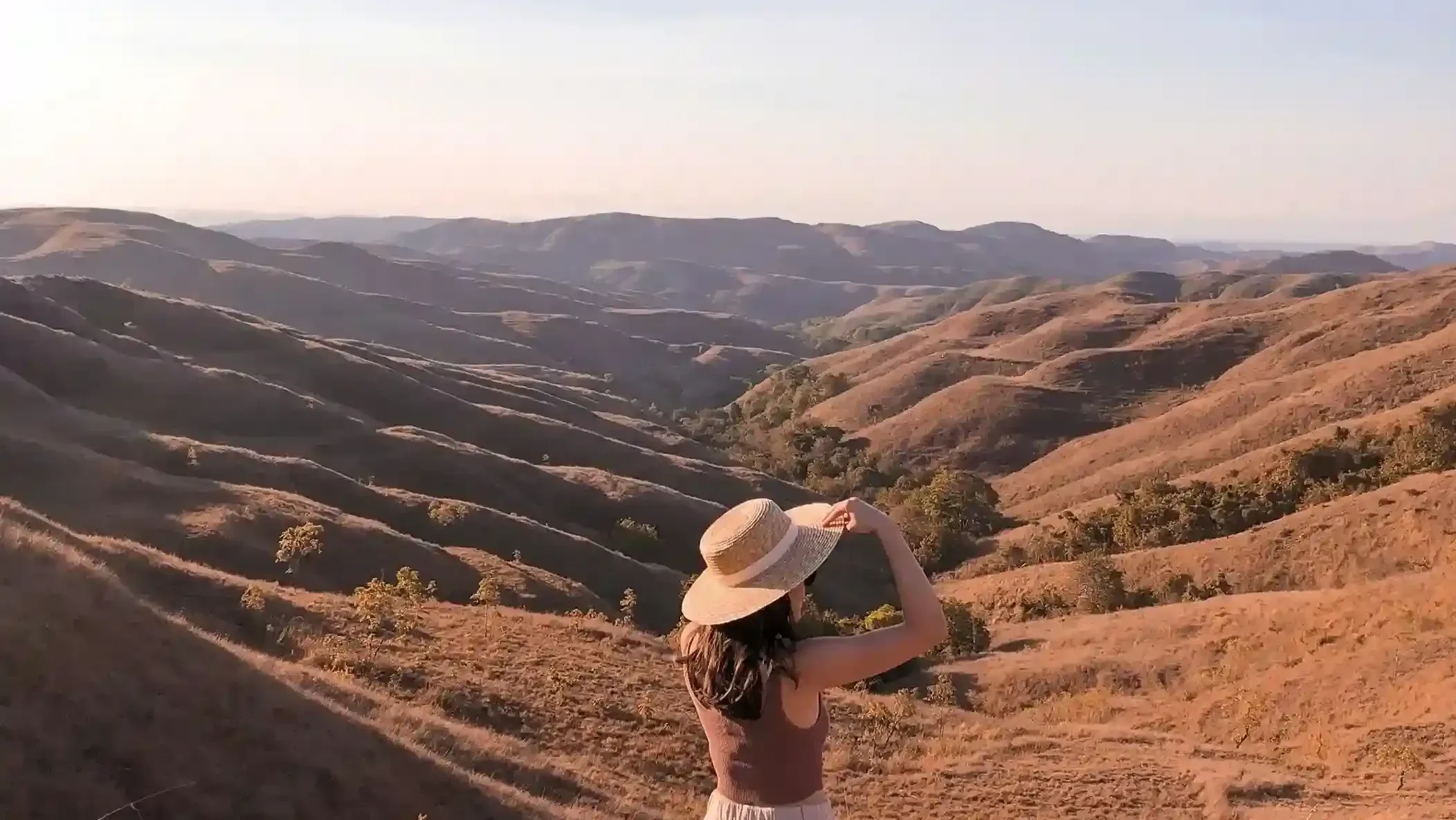 Dry season vs rainy season in Sumba: which is better for travel